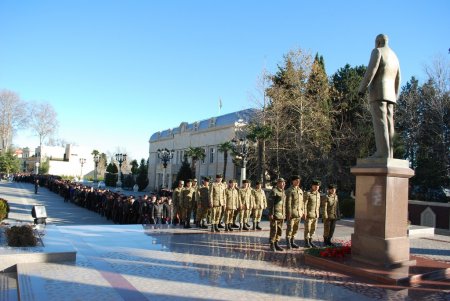 Tərtərlilər böyük hüznlə Umummilli liderin xatirəsi yad etdilər