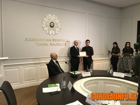 Azercell Təhsil Nazirliyi ilə anlaşma memorandumu imzaladı - 