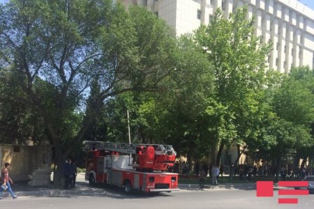 Dövlət Sosial Müdafiə Fondunun binasında yanğın olub - 