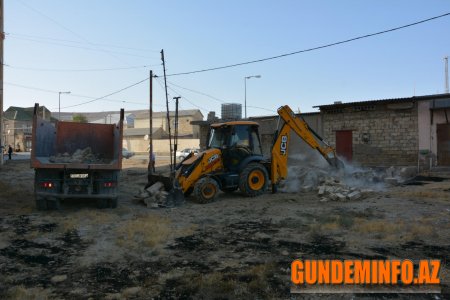 Qaradağda quruculuq abadlıq işləri davam etdirilir - 