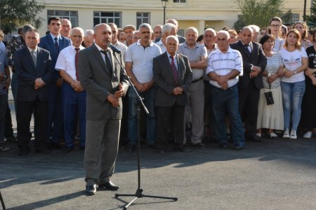 Lökbatanda salınmış abad məhəllədə əhali ilə görüş  -