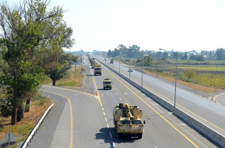 Raket və Artilleriya Qoşunlarının taktiki təlimləri keçirildi — 