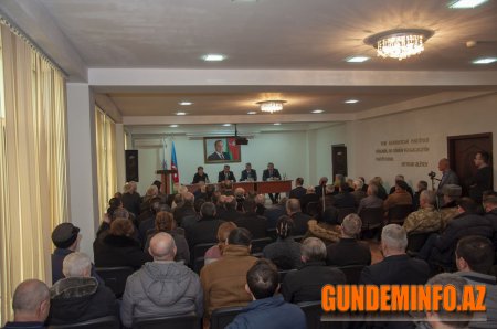 Abdin Fərzəliyev sakinlərlə görüşdü - 