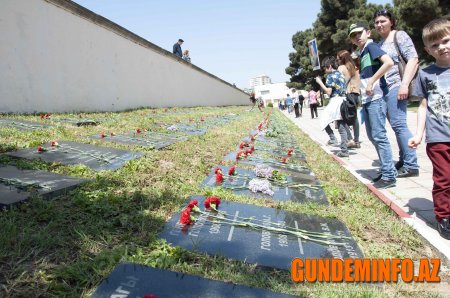 Nərimanov rayonunda faşizm üzərində Qələbənin 74-cü ildönümü qeyd edilib  -