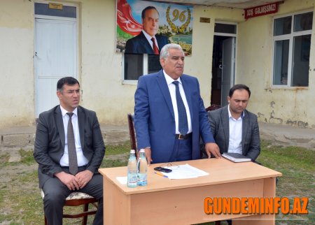 Əhəd Abıyevin növbəti səyyar qəbulu Çovdar kəndində keçirilib