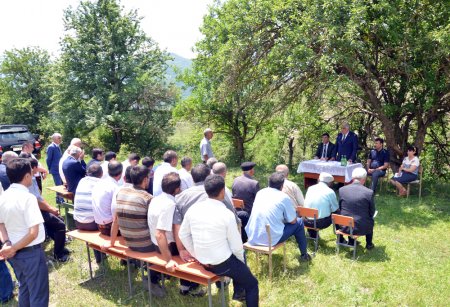 İcra başçısı Yolqullar sakinləri ilə görüşdü - 