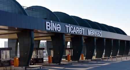 "Binə" ticarət mərkəzində yanğın olub