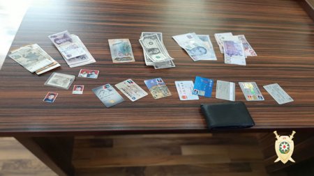 Çinli biznesmen Bakıda sənədlərini və pulunu itirdi, polis kömək etdi - 