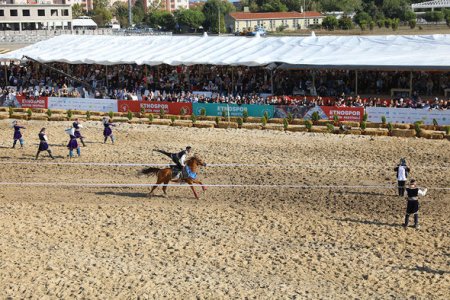 “Azərbaycan kəlağayısı və Qarabağ atları” İstanbulu fəth etdi - 