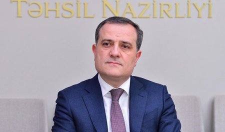 Təhsil naziri: "Hazırda bəzi məktəblərdə şagird sıxlığı problemi var"