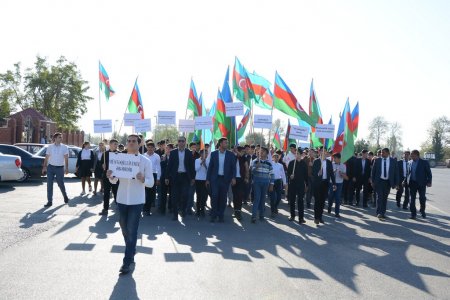 Tərtərdə "Müstəqilliyimiz əbədidir" yürüşü keçirilib - 