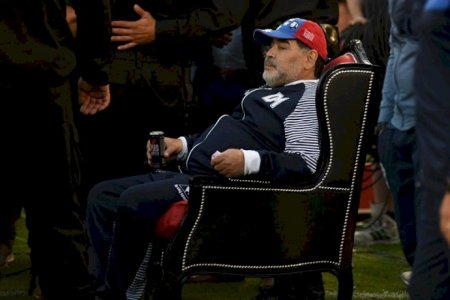 Maradona bunu da etdi – 