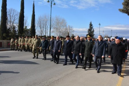 Xocalı soyqırımının ildönümü ilə bağlı keçirilən yürüşə minlərlə tərtərli qatıldı 