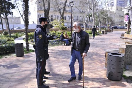 Bakıda polis bütün küçələrdə əhaliyə xəbərdarlıqlar edir