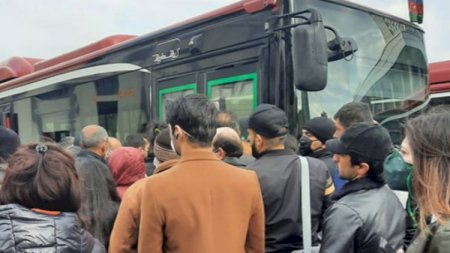 Avtobuslardakı sıxlığa görə kim məsuliyyət daşıyır? –