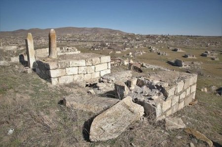 “Sanki ölülərdən də intiqam almaq istəyiblər”  - 