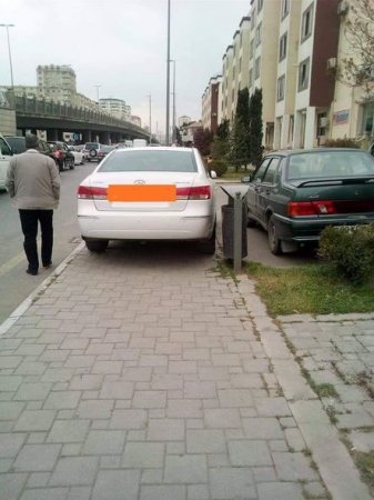 Bakıda piyadaların yolunu kəsənlər - 