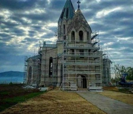 "Şuşadakı Qazançı kilsəsinin tarixi görkəmi özünə qaytarılacaq"