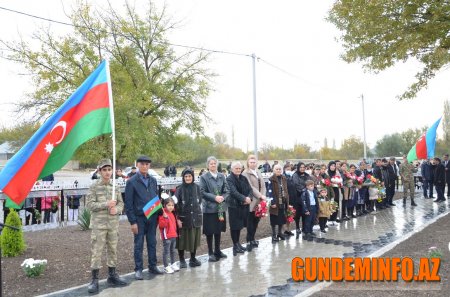 Tərtər rayonunun Mamırlı kəndində şəhidlərin xatirəsinə ucaldılmış abidənin açılışı olub