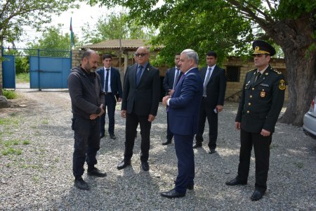 İcra başçısı və millət vəkili şəhid ailəsini ziyarət etdilər 