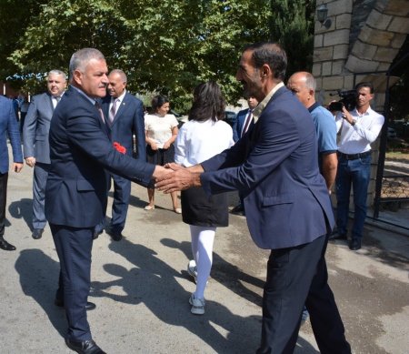 İcra başçısının Soyulan kəndində səyyar qəbul-görüşü keçirilib