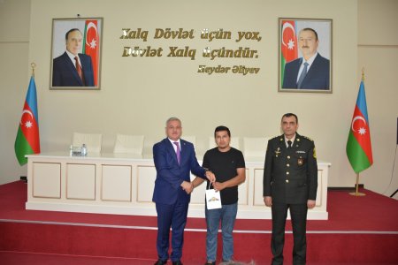 Tərtərdə Vətən müharibəsi qazilərinə və iştirakçılarına medallar təqdim olunub