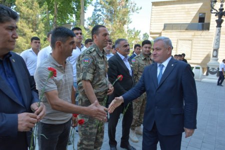 Tərtərdə “Heydər Əliyev və Azərbaycanda ordu quruculuğu” mövzusunda görüşlər 