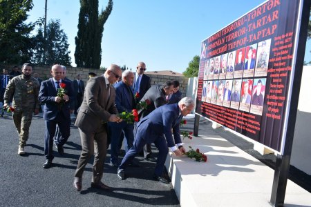 Tərtərlilər “Anım Günü”ndə  açıq havada fəaliyyət göstərən ev muzeyinə ekskursiya etdilər