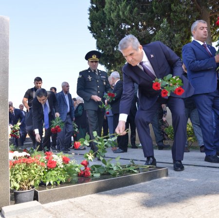 "27 sentyabr - Anım Günü Qaradağda şəhidlərin məzarları ziyarət olundu 