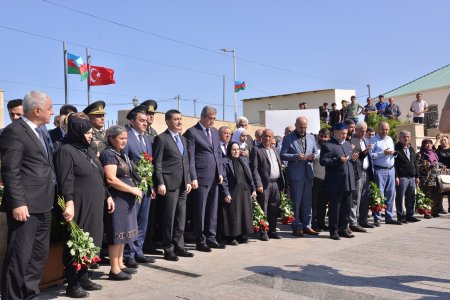 "27 sentyabr - Anım Günü Qaradağda şəhidlərin məzarları ziyarət olundu 