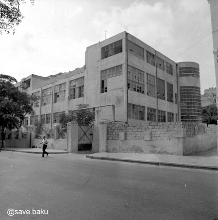 ﻿ “Acgöz məmurlar şəhərin mərkəzindəki ləzzətli əraziləri təqib edir” -