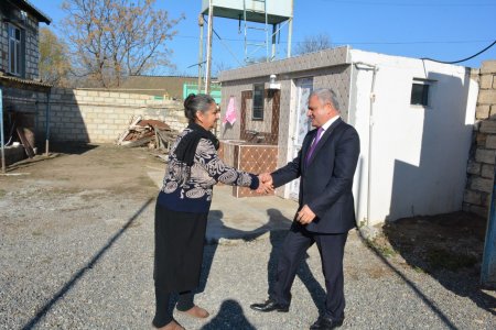 İcra başçısı şəhidin ailəsini ziyarət  edib