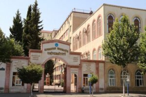 Kooperasiya Universiteti akkreditasiyasız fəaliyyət göstərir?