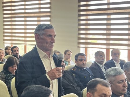 İcra başçısı Müşfiqabad qəsəbəsində qəbul keçirdi 