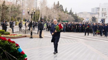 DTX-nin əməkdaşları Xocalı abidəsini ziyarət etdi -  