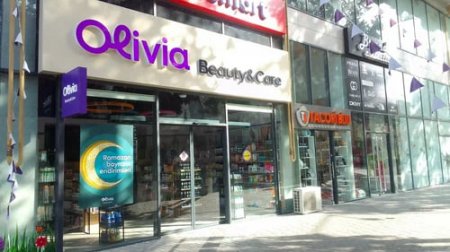 “Olivia” mağazası tələbələri