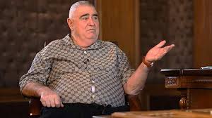 “Mən ona niyə pul verməliyəm?”
