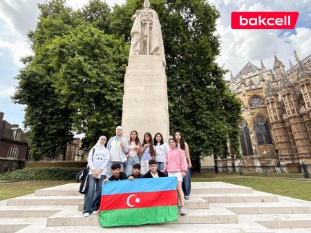 “Bakcell”in dəstəyi ilə “YAŞAT” yay məktəbi Londonda - “Bakcell”in dəstəyi ilə “YAŞAT” yay məktəbi Londonda -