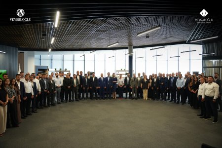 “Veysəloğlu” MMC yüksək potensiallı əməkdaşların inkişafını əhatə edən strateji layihənin açılışını keçirdi “Veysəloğlu” MMC yüksək potensiallı əməkdaşların inkişafını əhatə edən strateji layihənin açılışını keçirdi