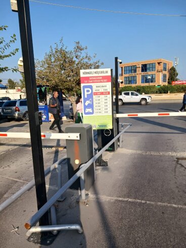 Bravo Marketdə qaziləri ələ salırlar? Bravo Marketdə qaziləri ələ salırlar?