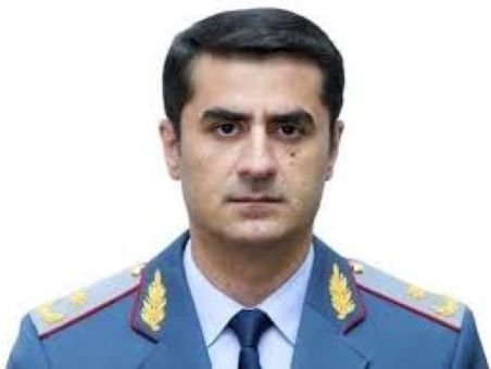 Dövlət Gömrük Komitəsində kürsü savaşı Dövlət Gömrük Komitəsində kürsü savaşı