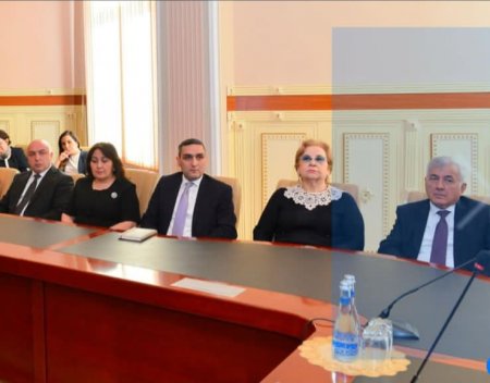 Elçin Babayev Mehdiyevin həyat yoldaşına belə tabe olub Elçin Babayev Mehdiyevin həyat yoldaşına belə tabe olub