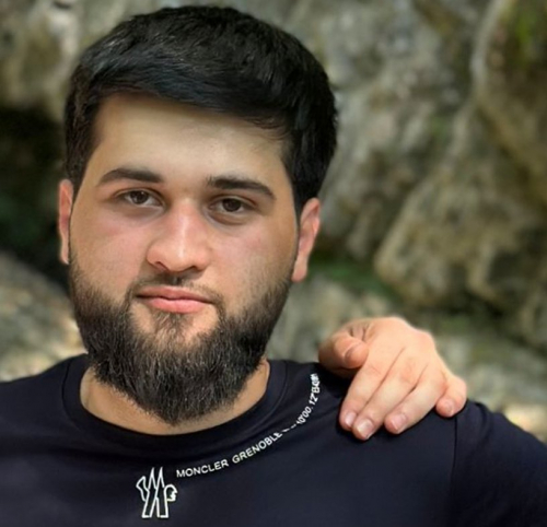 “Türkiyədə təhsil alan oğlum 1 aydır günahsız yerə saxlanılıb”