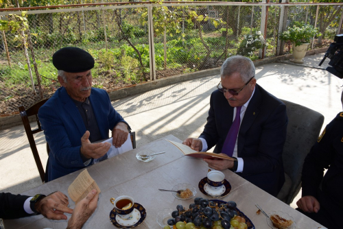 İcra başçısı şəhid qardaşını yubiley günü ziyarət etdi 