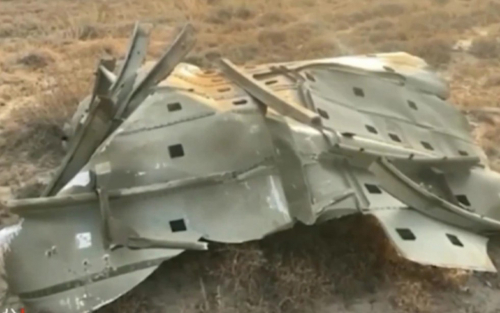 Paraddakı F-16 texnikləri təyyarədə olub - 