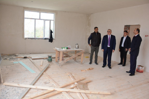 Rayon rəhbəri Tərtər şəhər 3 nömrəli körpələr evi-uşaq bağçasında aparılan əsaslı təmir işləri ilə tanış olub