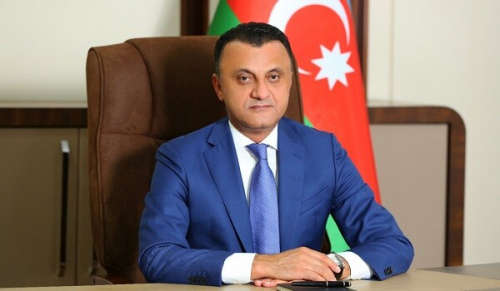 Vəzifə verdiyi şəxsi bir neçə gün sonra işdən çıxardı