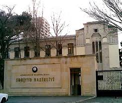 Daha bir saxta həkim insanların səhhəti ilə oynayır... Daha bir saxta həkim insanların səhhəti ilə oynayır...