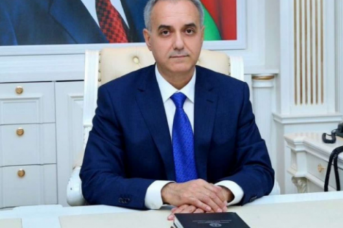 İcra başçısı Leyla xanımın hədiyyəsini mənə vermir – 