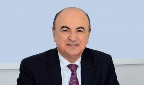 Rektorun elmi adı hansı səbəbdən ləğv edilib?